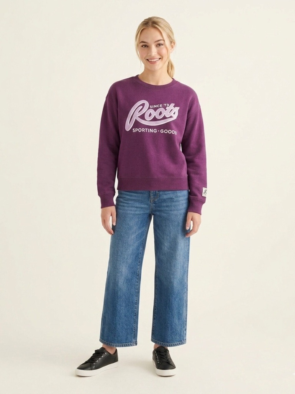 Roots Sporting Goods Relaxed Crew Sweatshirt Purple, size XS
